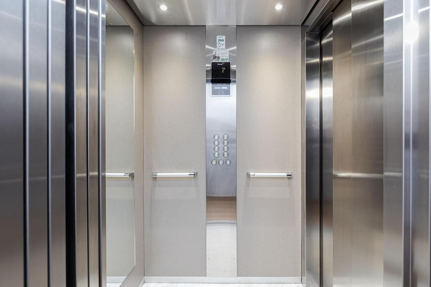 Mondrian New Ac Design Lovers Near La Concha Σαν Σεμπαστιάν Εξωτερικό φωτογραφία